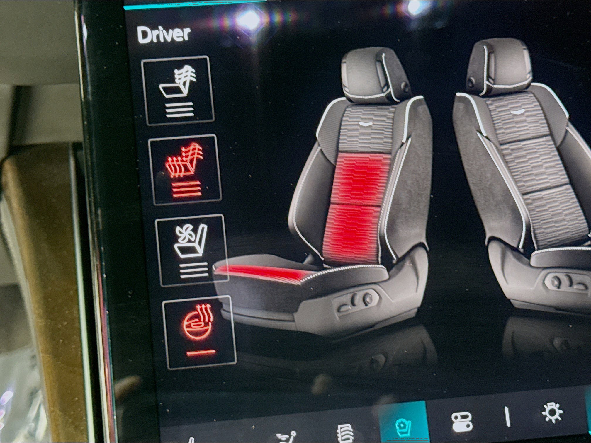 Used 2025 Cadillac Escalade Sport Platinum w/ LPO, ONYX Package image 21