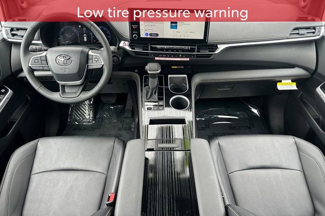 Certified 2026 Toyota Sienna XLE Woodland Edition AWD/4WD image 20