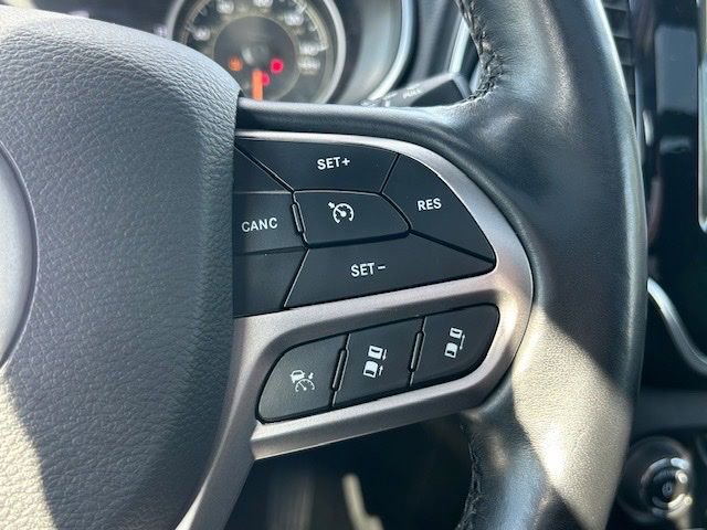 Used 2021 Jeep Cherokee High Altitude AWD/4WD image 33