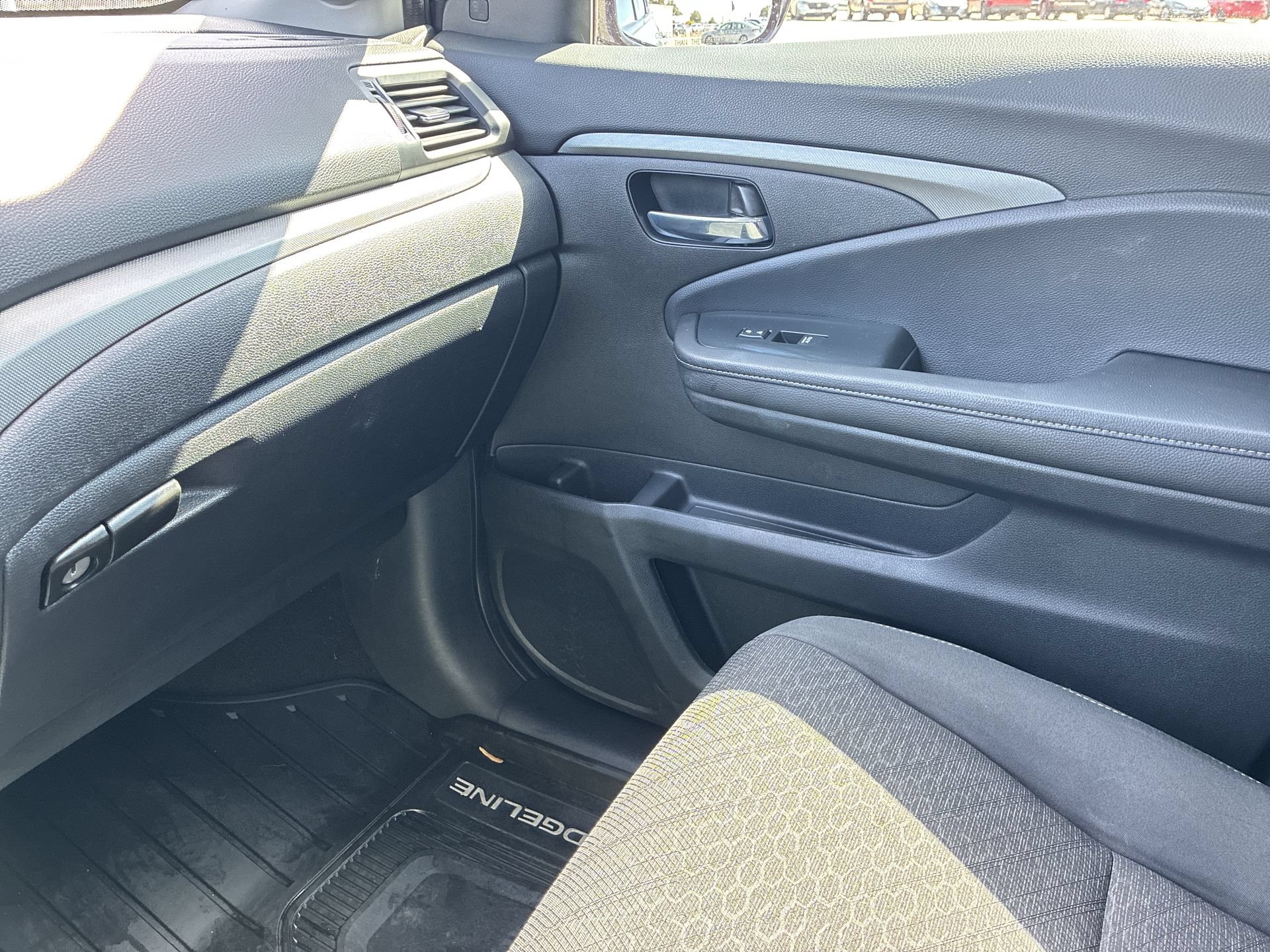 Certified 2024 Honda Ridgeline Sport image 31