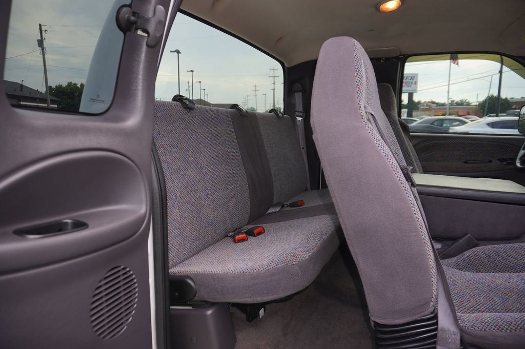 Used 2002 Dodge Ram 3500 Truck 2WD Quad Cab image 28
