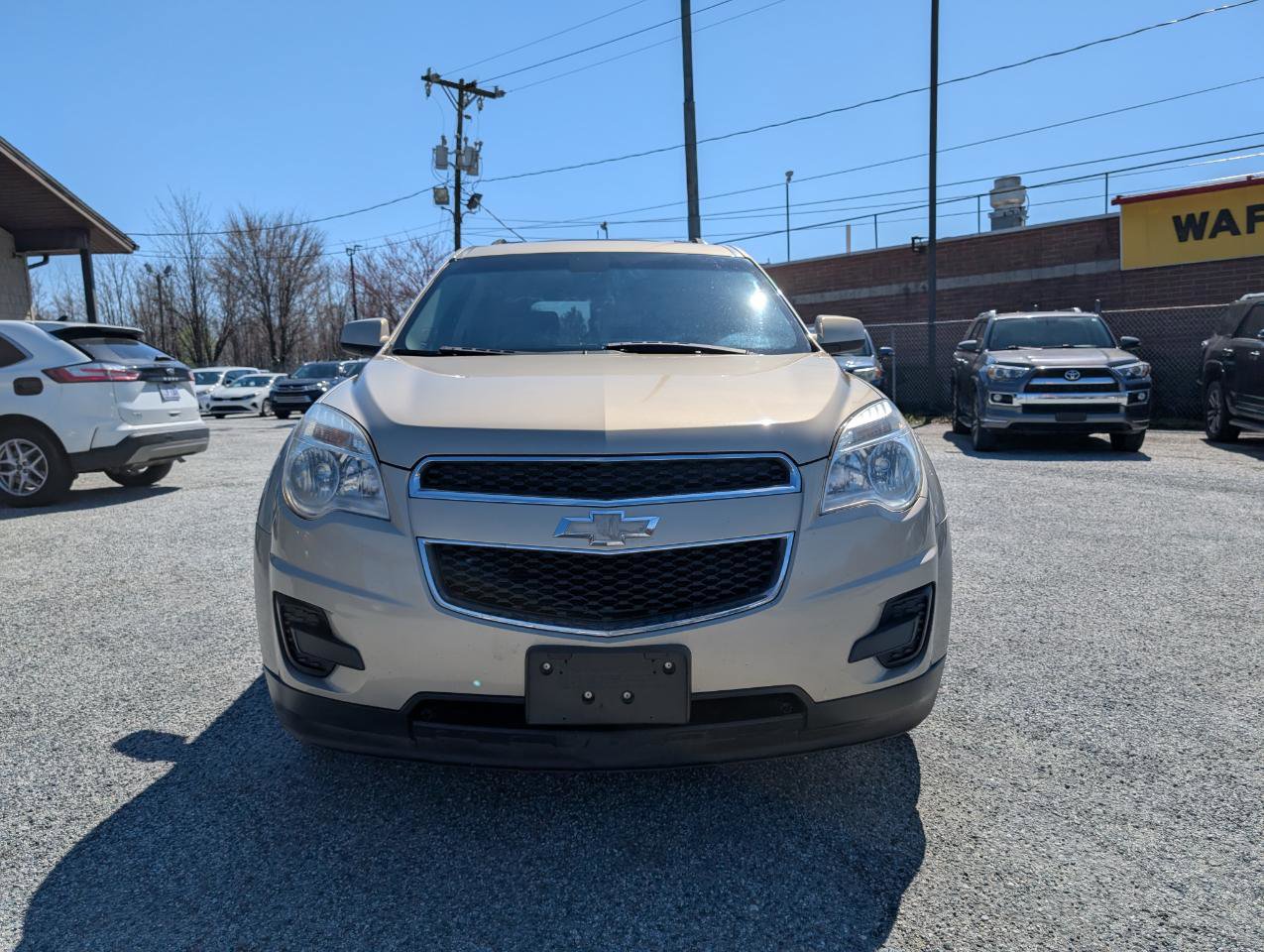 Used 2011 Chevrolet Equinox LT w/ Driver Convenience Package image 2