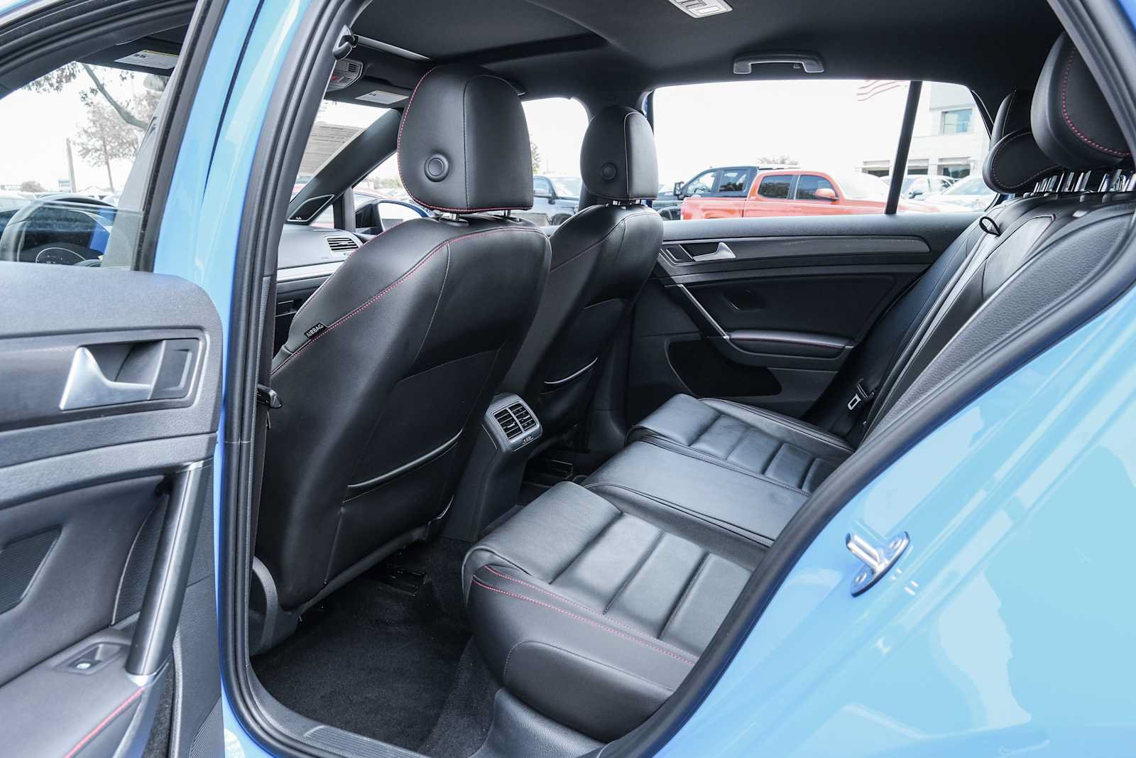 Used 2021 Volkswagen GTI Autobahn FWD image 33