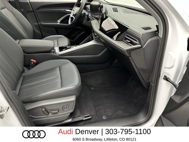 Used 2025 Audi Q5 Premium w/ Convenience Package AWD/4WD image 25