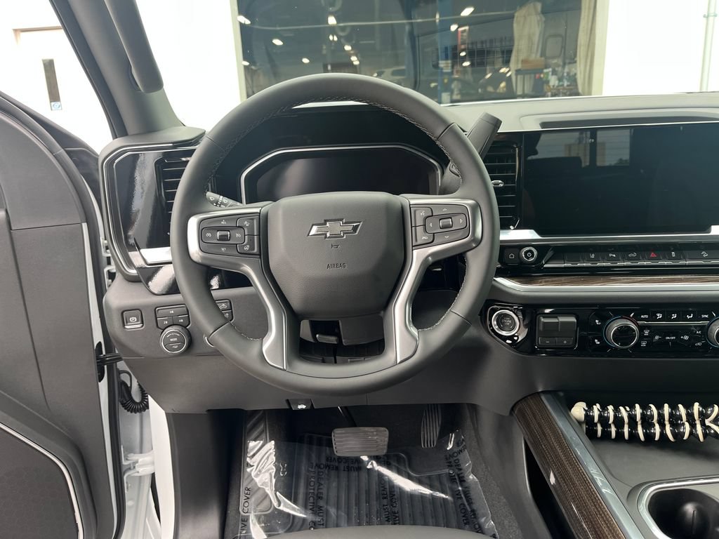 New 2026 Chevrolet Silverado 3500 LT w/ Trail Boss Package AWD/4WD image 13