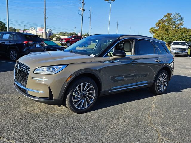 New 2025 Lincoln Corsair Reserve w/ Equipment Group 202A image 3