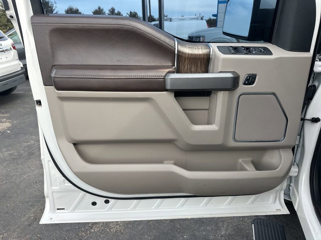 Used 2019 Ford F150 Limited image 23