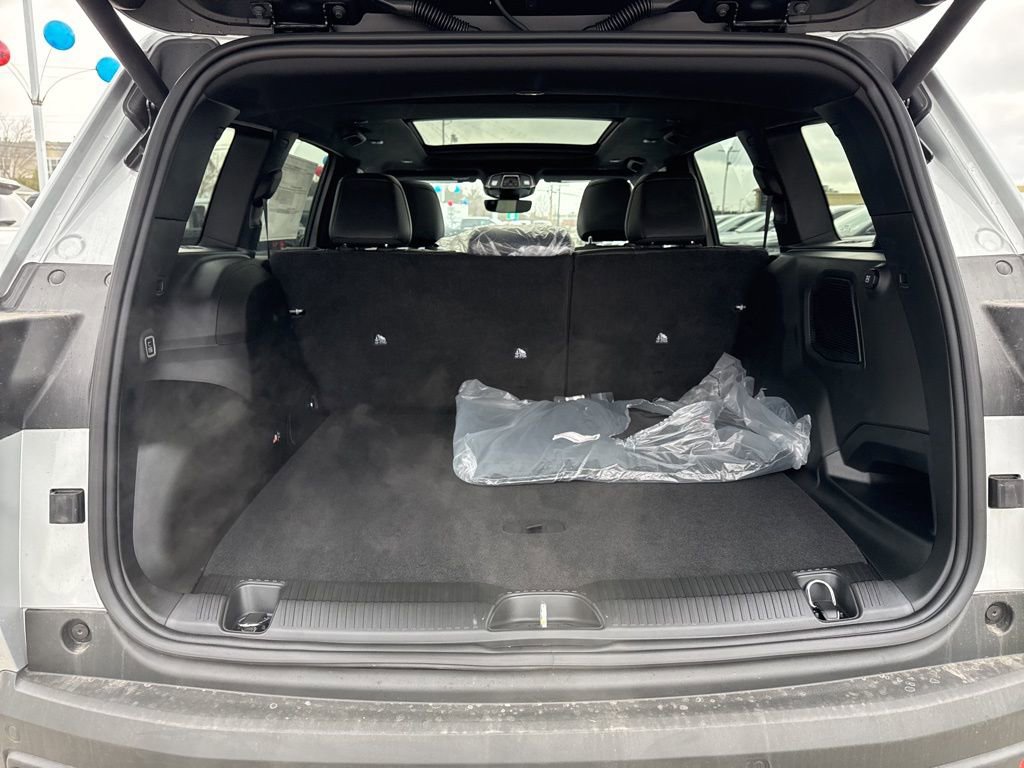 New 2026 Jeep Cherokee Overland image 29