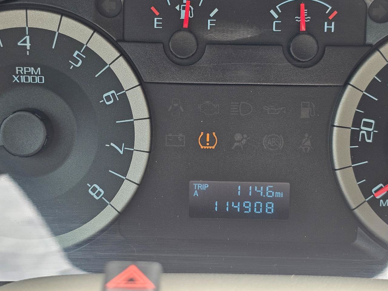 Used 2010 Ford Escape XLS FWD image 33