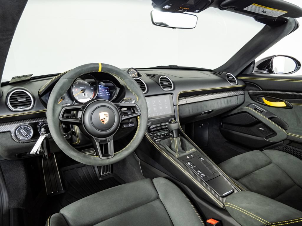 Certified 2025 Porsche 718 Boxster Spyder RS RWD image 4