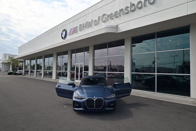 Used 2022 BMW 430i Coupe w/ M Sport Package RWD image 32