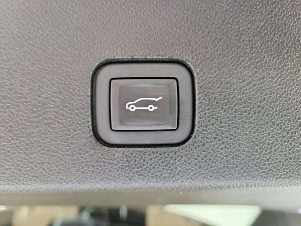 Certified 2024 Cadillac XT6 Premium Luxury w/ Platinum Package AWD/4WD image 10