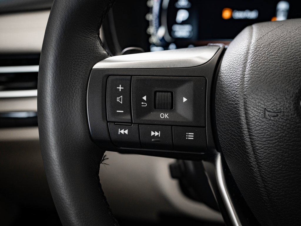 Used 2023 INFINITI QX60 Luxe image 28