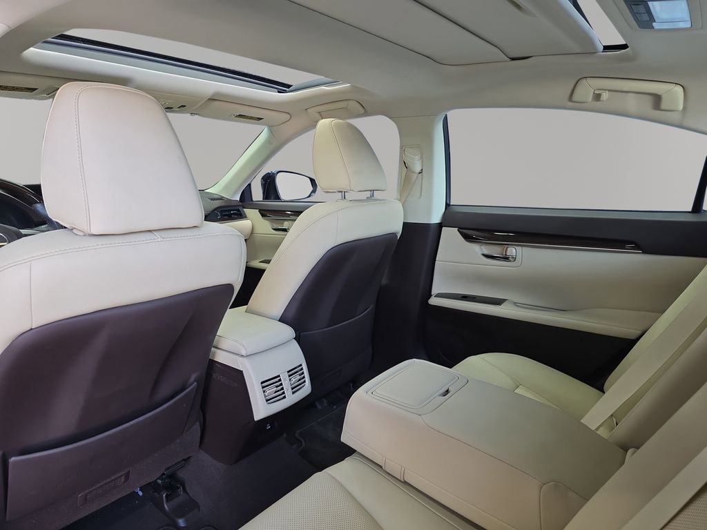 Used 2018 Lexus ES 350 w/ Navigation System Package image 15