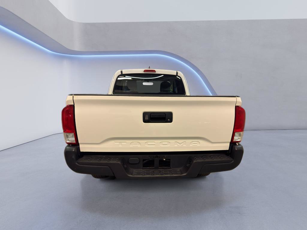 Used 2016 Toyota Tacoma SR RWD image 8