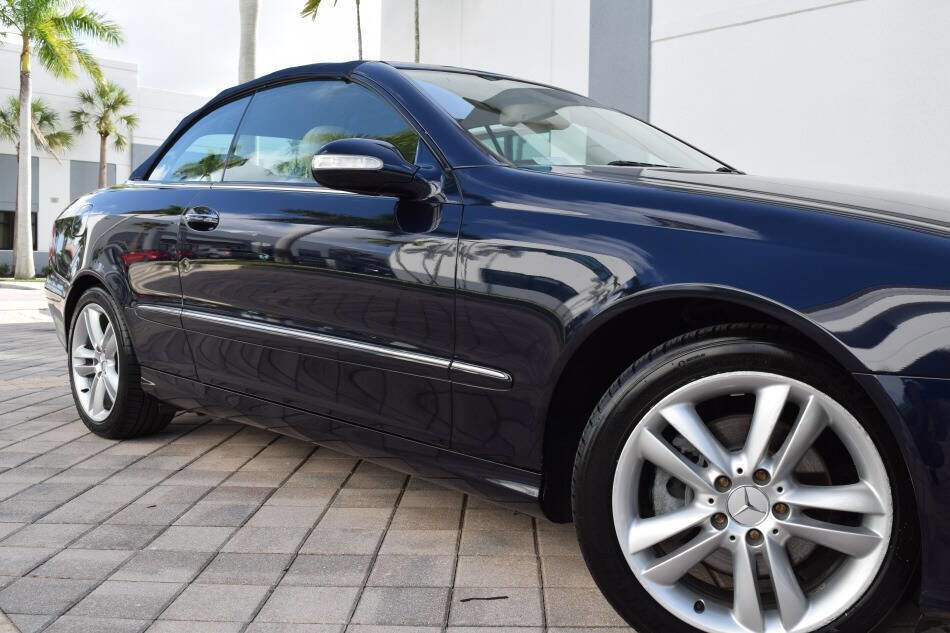 Used 2007 Mercedes-Benz CLK 350 Cabriolet image 19