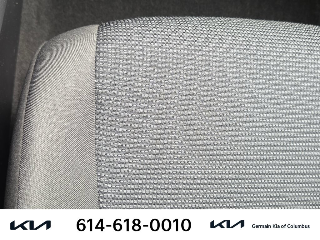Used 2023 Toyota RAV4 LE FWD image 26
