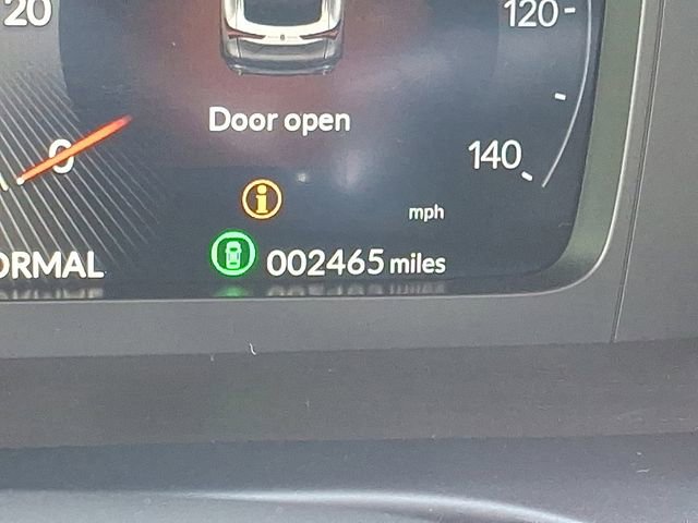 Certified 2025 Acura ADX A-Spec image 21