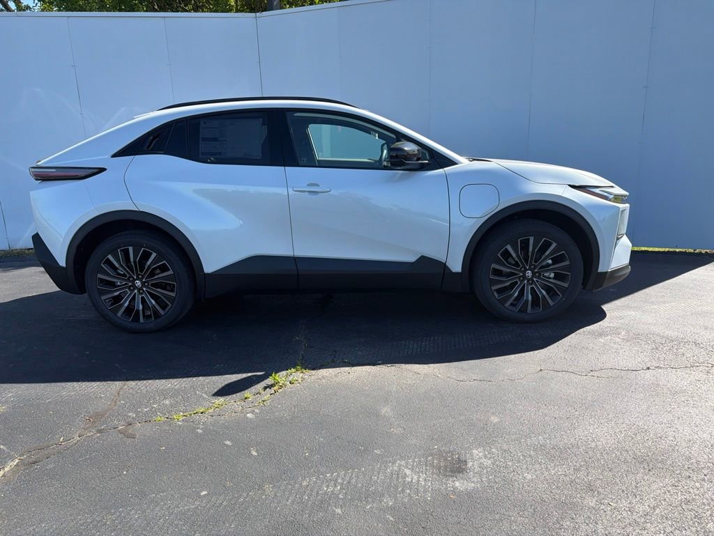 New 2026 Toyota C-HR AWD/4WD image 2