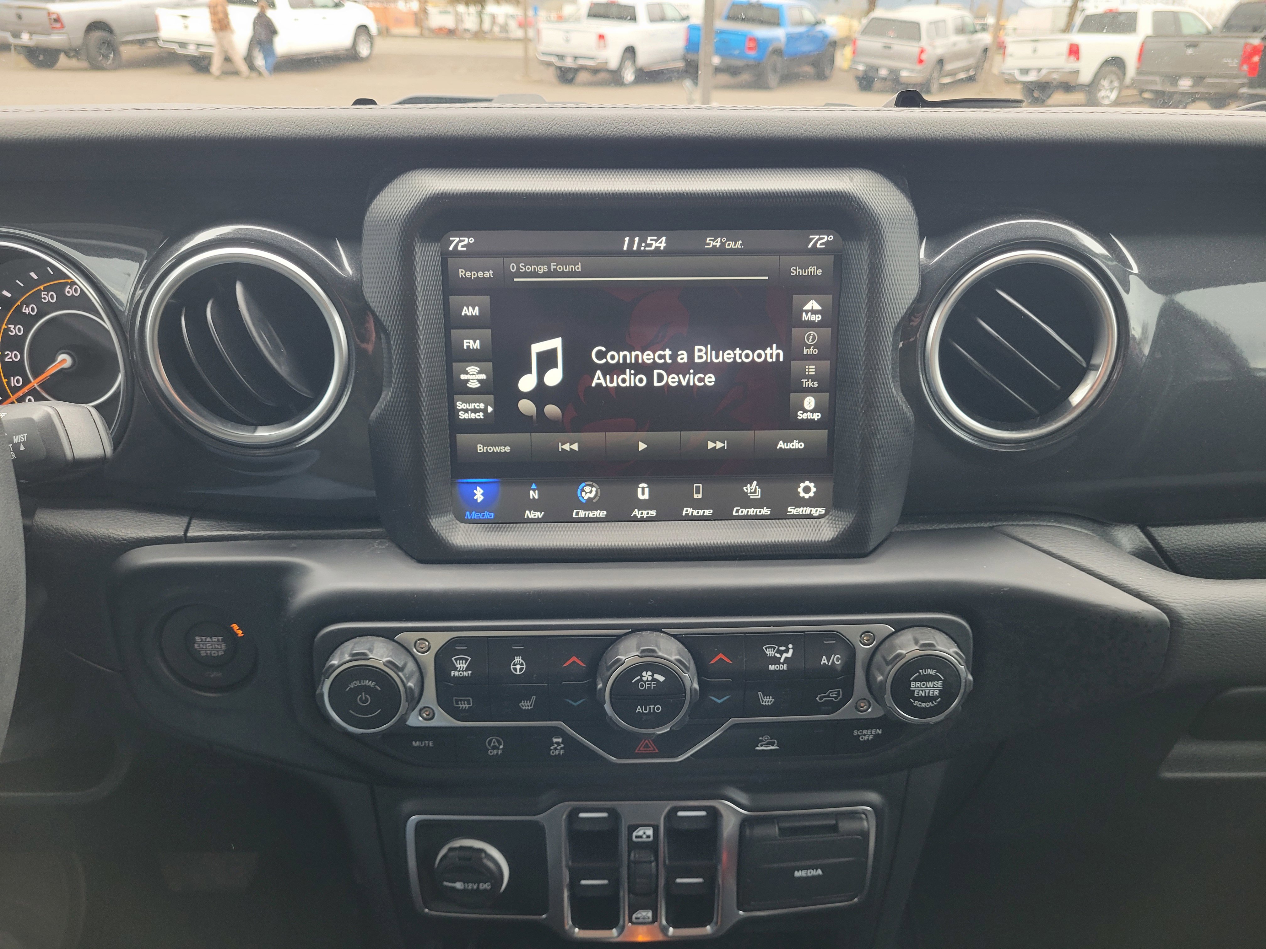 Used 2023 Jeep Wrangler Unlimited Sahara image 20
