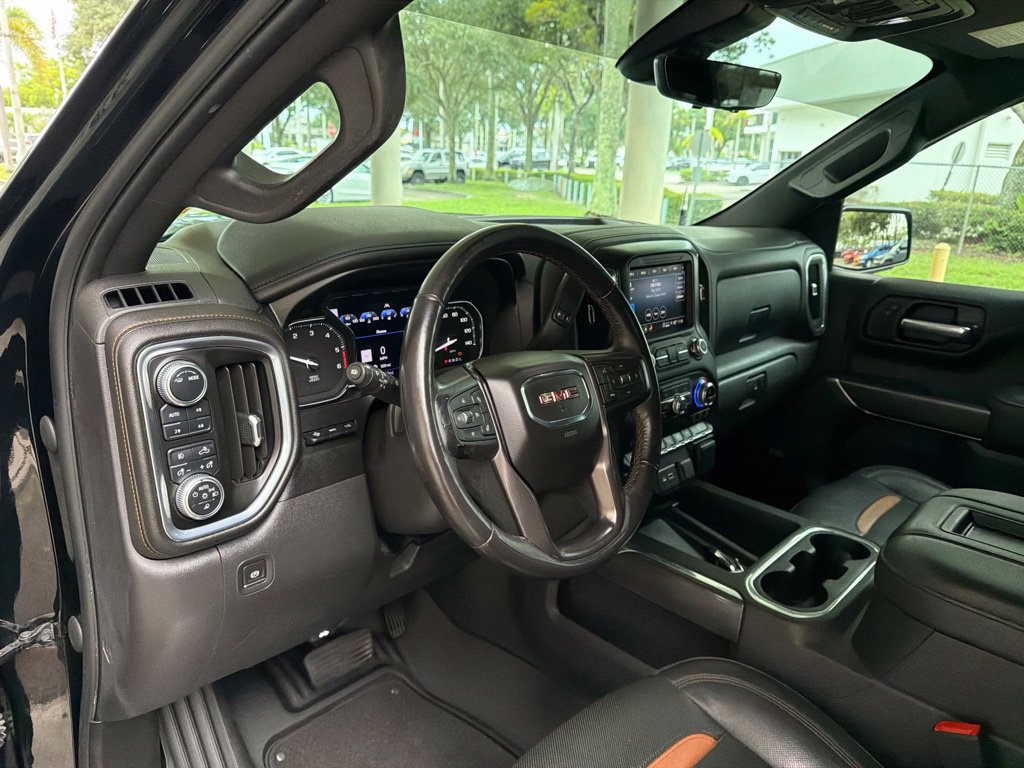 Used 2021 GMC Sierra 1500 AT4 w/ AT4 Premium Package AWD/4WD image 7