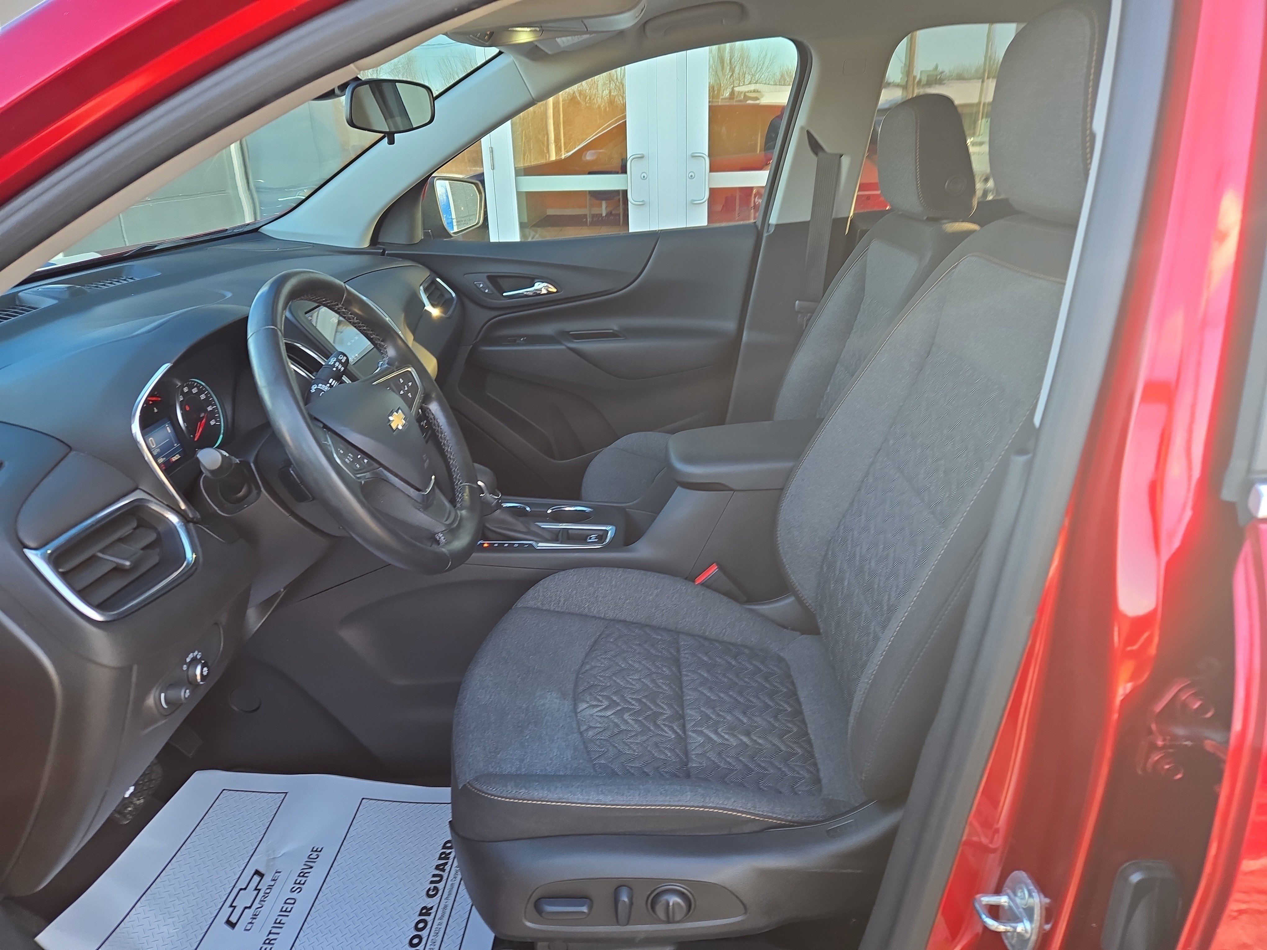 Certified 2023 Chevrolet Equinox LT image 5