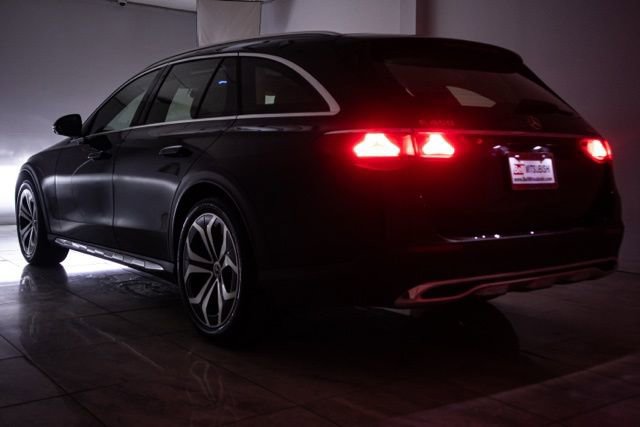 Used 2025 Mercedes-Benz E 450 4MATIC All-Terrain Wagon image 40