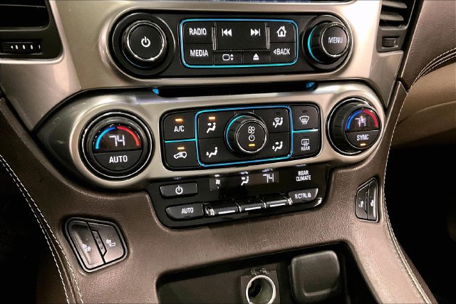 Used 2019 Chevrolet Tahoe LT w/ LT Signature Package AWD/4WD image 31