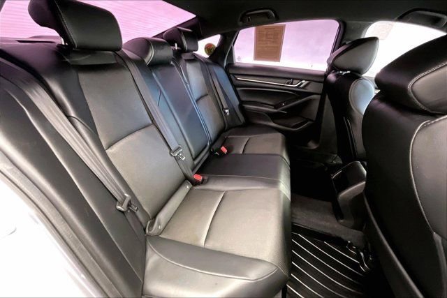 Used 2022 Honda Accord Sport image 19