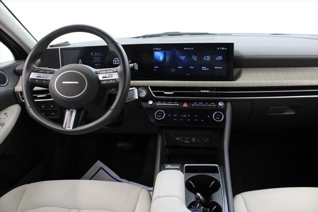 Used 2025 Hyundai Sonata SEL FWD image 9