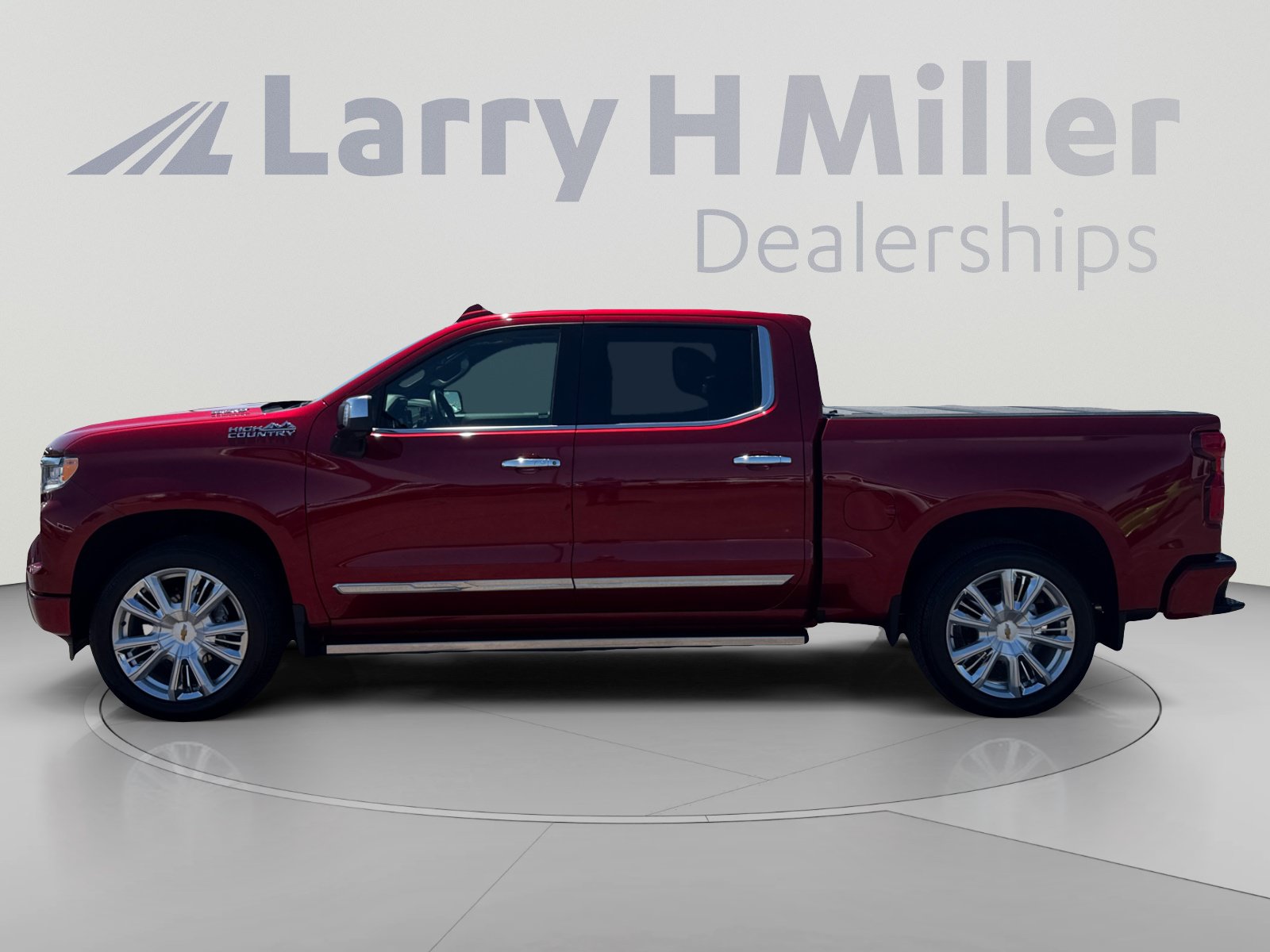 Used 2026 Chevrolet Silverado 1500 High Country RWD image 2