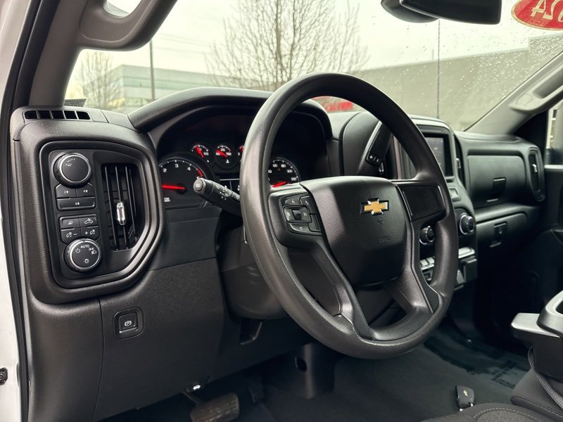 Used 2024 Chevrolet Silverado 2500 Custom w/ Custom Value Package image 22