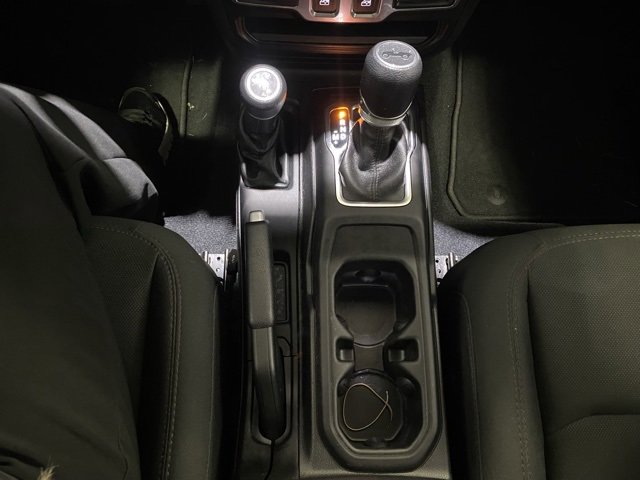 Used 2018 Jeep Wrangler Sport image 20