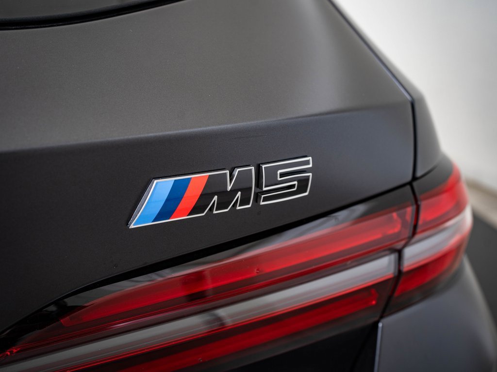 New 2025 BMW M5 Touring image 9