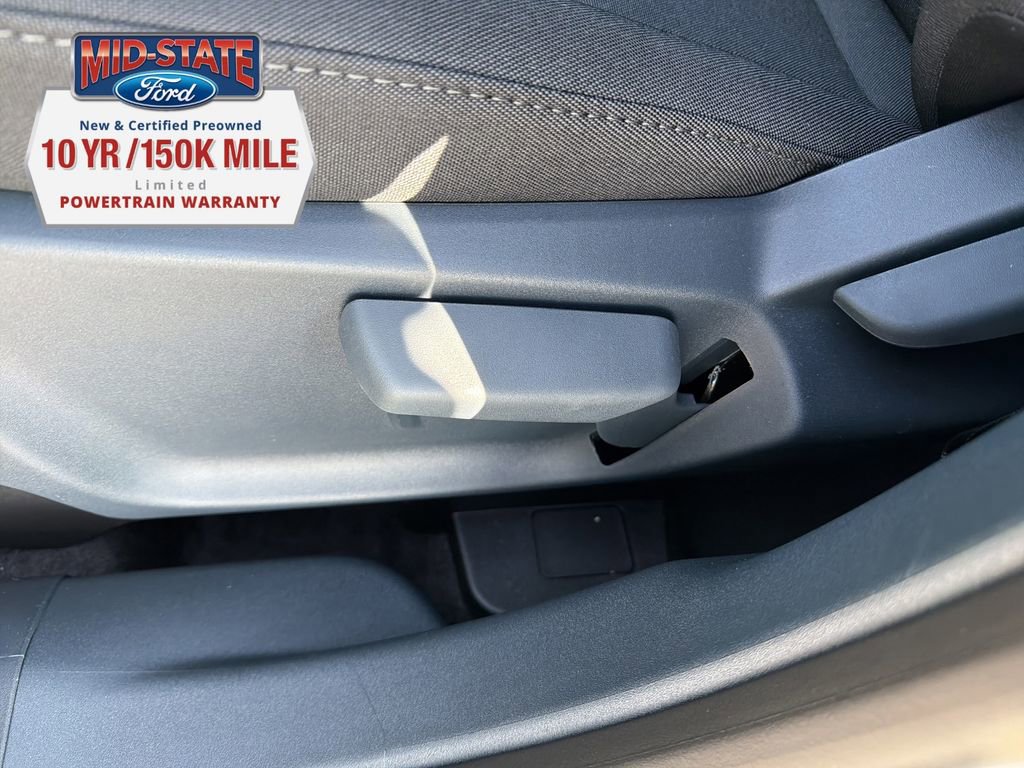 New 2026 Ford Maverick XL image 16