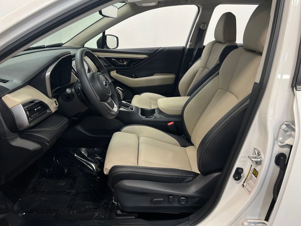 Certified 2025 Subaru Outback Limited image 11