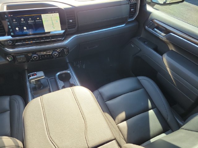 Used 2026 Chevrolet Silverado 1500 LT Trail Boss w/ Safety Package AWD/4WD image 16