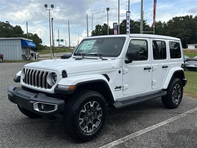 New 2025 Jeep Wrangler Sahara image 3