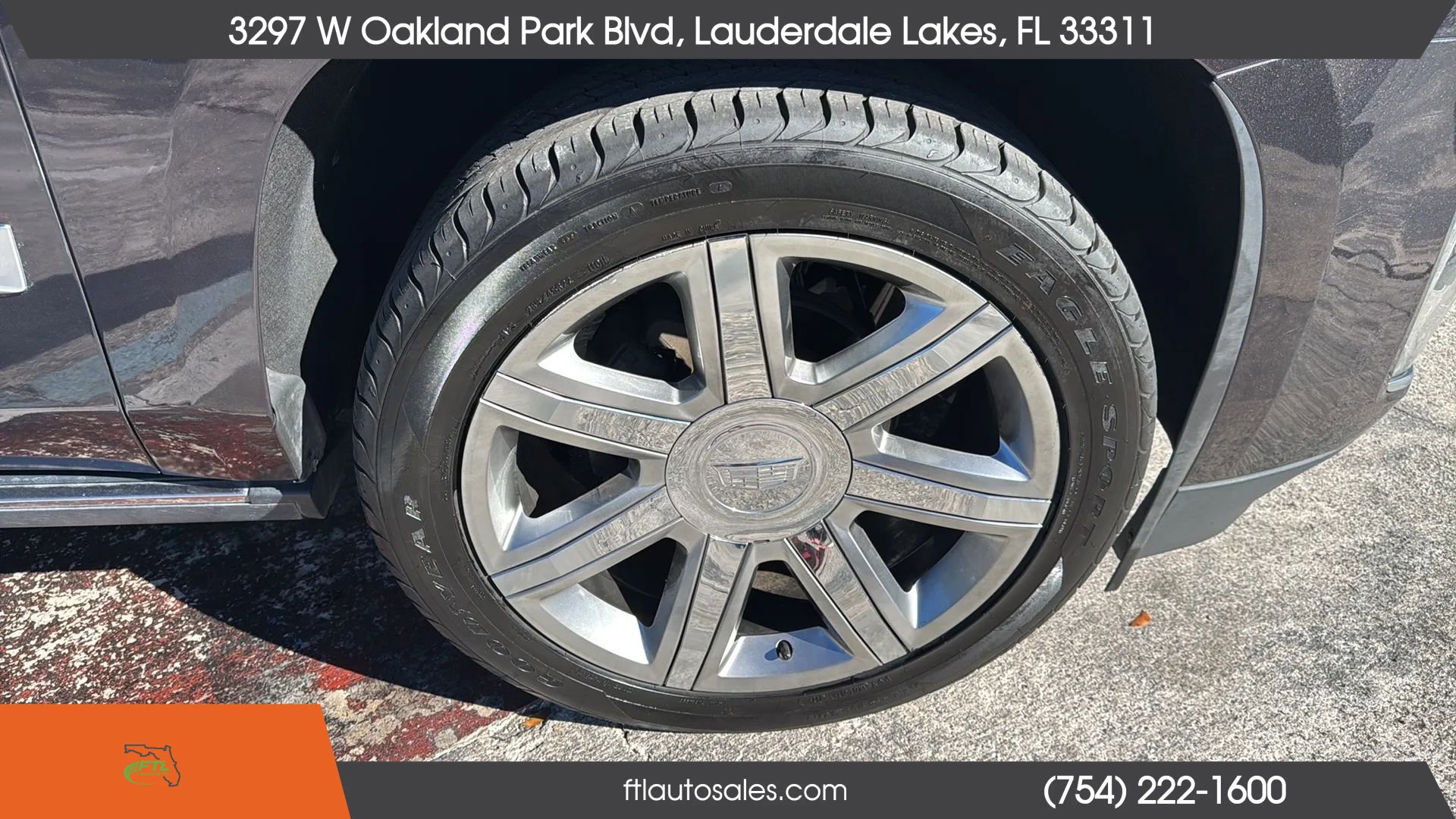 Used 2015 Cadillac Escalade Premium RWD image 14