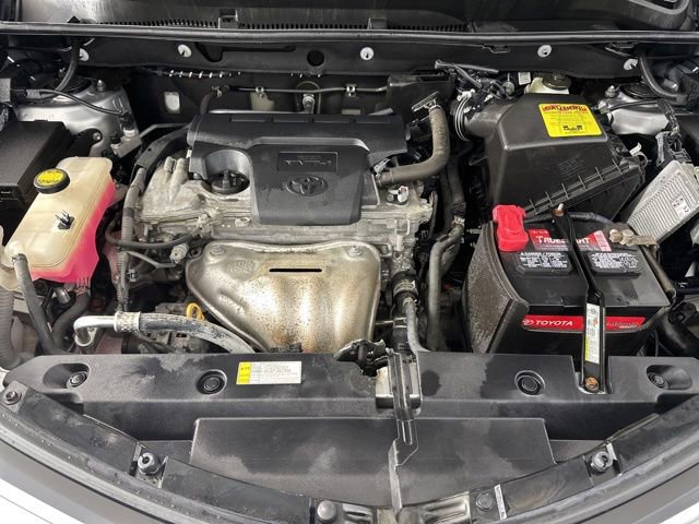 Used 2016 Toyota RAV4 XLE AWD/4WD image 10