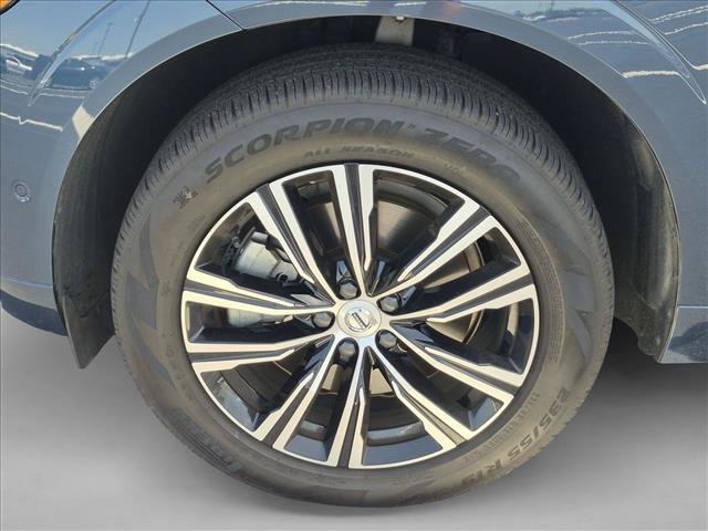 Used 2022 Volvo XC60 B6 Inscription w/ Advanced Package AWD/4WD image 10