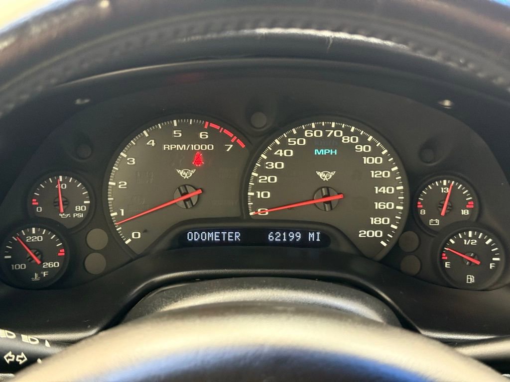 Used 2000 Chevrolet Corvette Convertible w/ Memory Pkg image 24