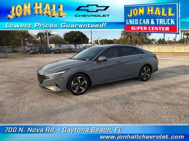 Used 2023 Hyundai Elantra Limited image 3