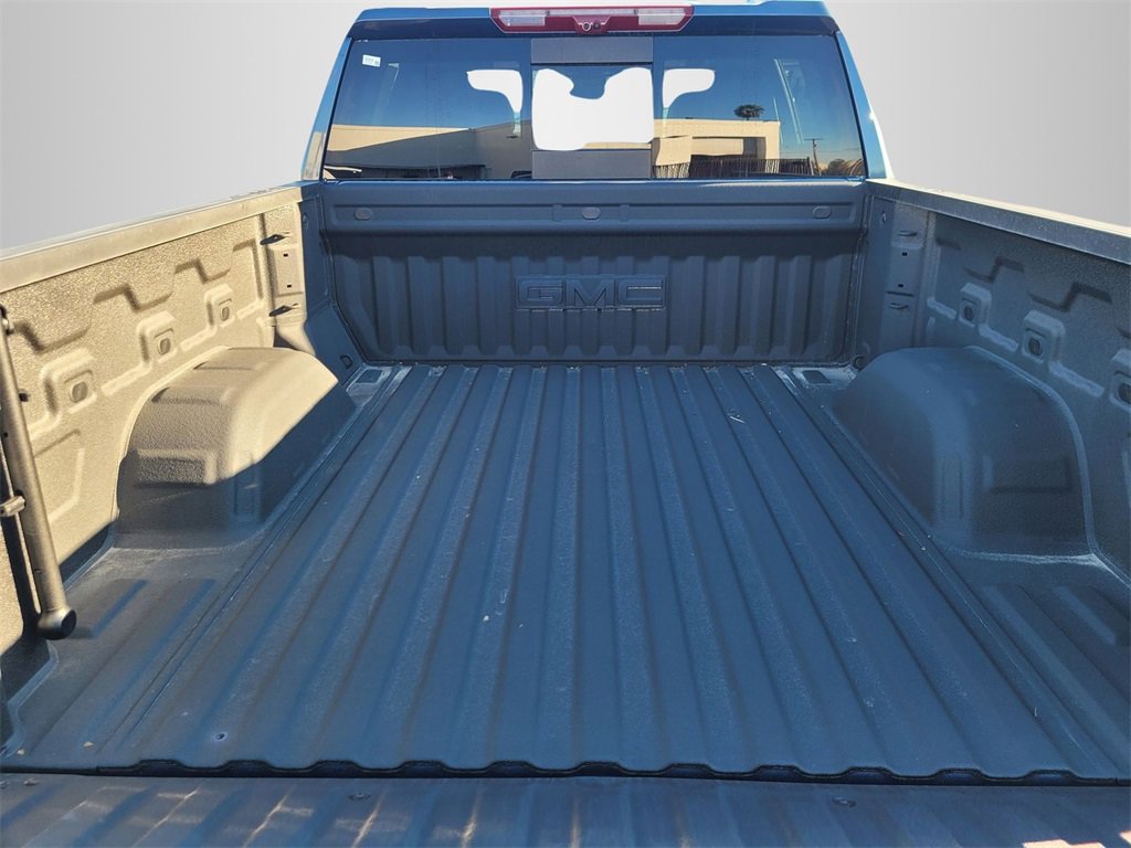 New 2025 GMC Sierra 1500 Denali w/ Technology Package image 7