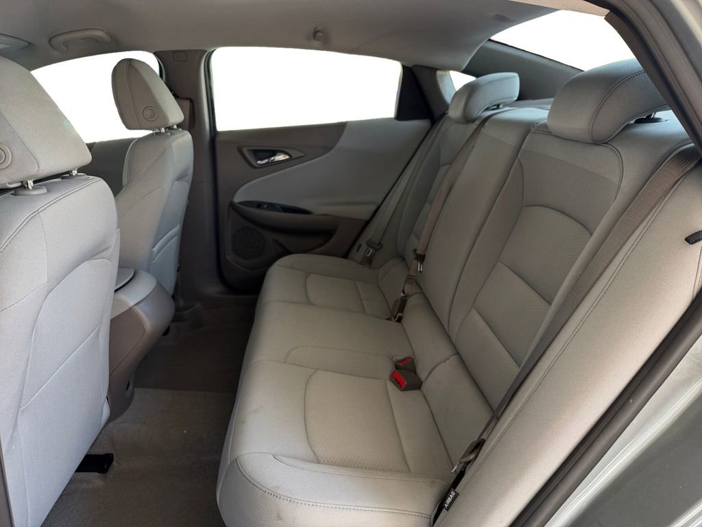 Used 2023 Chevrolet Malibu LS image 14
