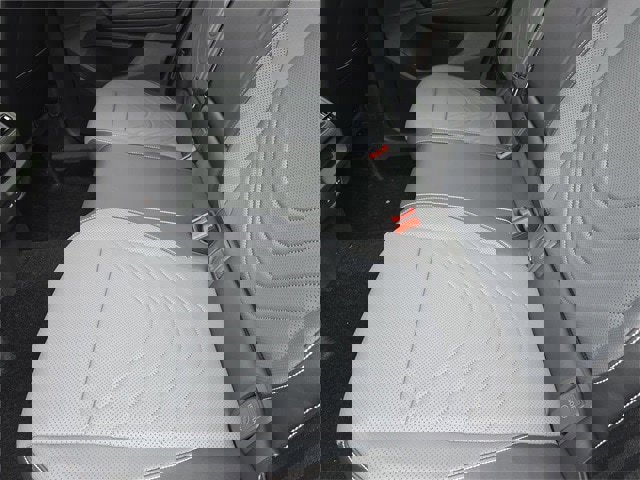 New 2026 Volkswagen Tiguan SE R-Line image 12