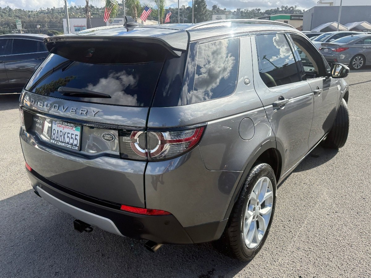 Used 2016 Land Rover Discovery Sport HSE AWD/4WD image 8