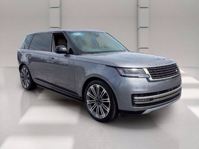 Used 2026 Land Rover Range Rover Long Wheelbase SE AWD/4WD image 7