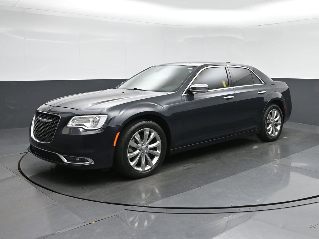 Used 2018 Chrysler 300 Limited image 3