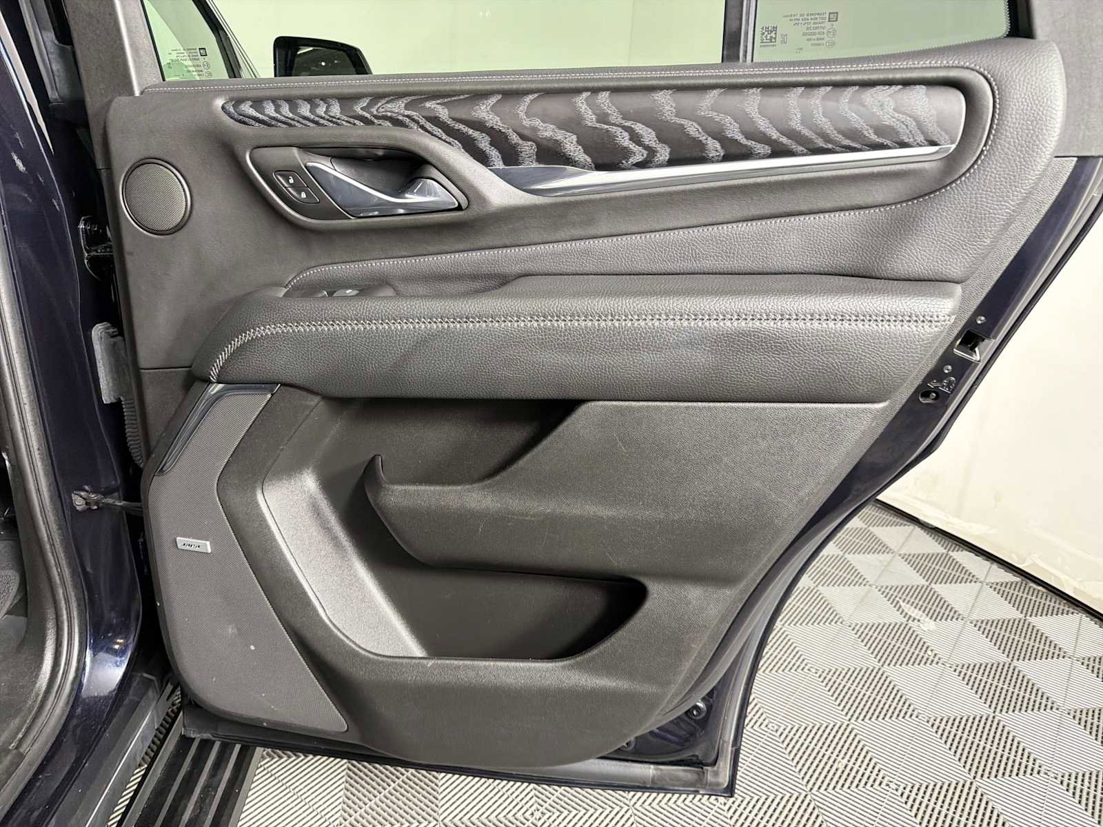 Certified 2023 GMC Yukon Denali image 30